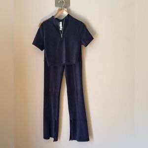 🚨NWOT ALO BUNDLE TOP/PANT SET CORDOUROY Navy Blue